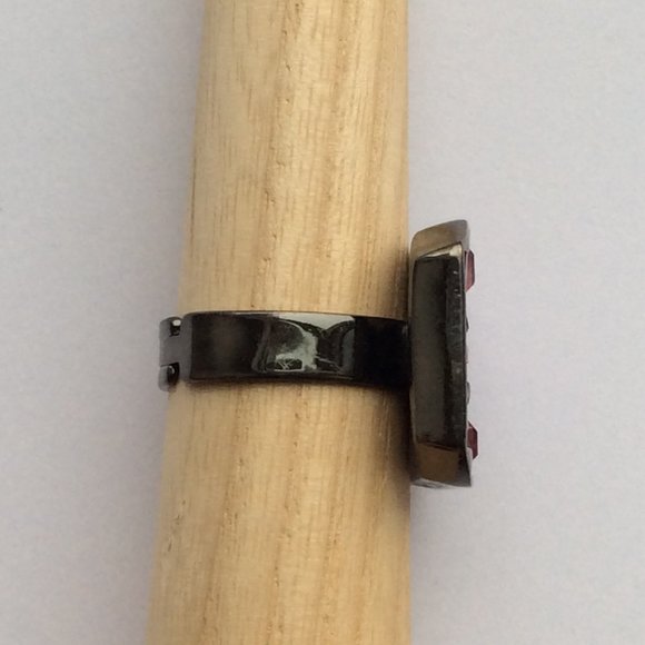 Givenchy Ring - Picture 2 of 3